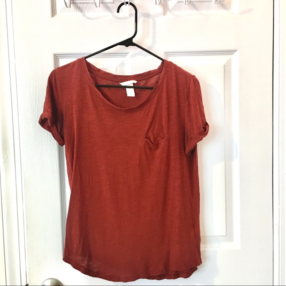 Burnt sienna H&M tee